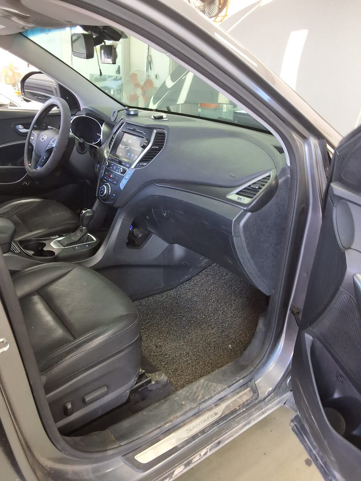 HYUNDAI SANTA FE THE PRIME DIESEL R2.0 4WD EXCLUSIVE SPECIAL 2017 - zdjęcie 14
