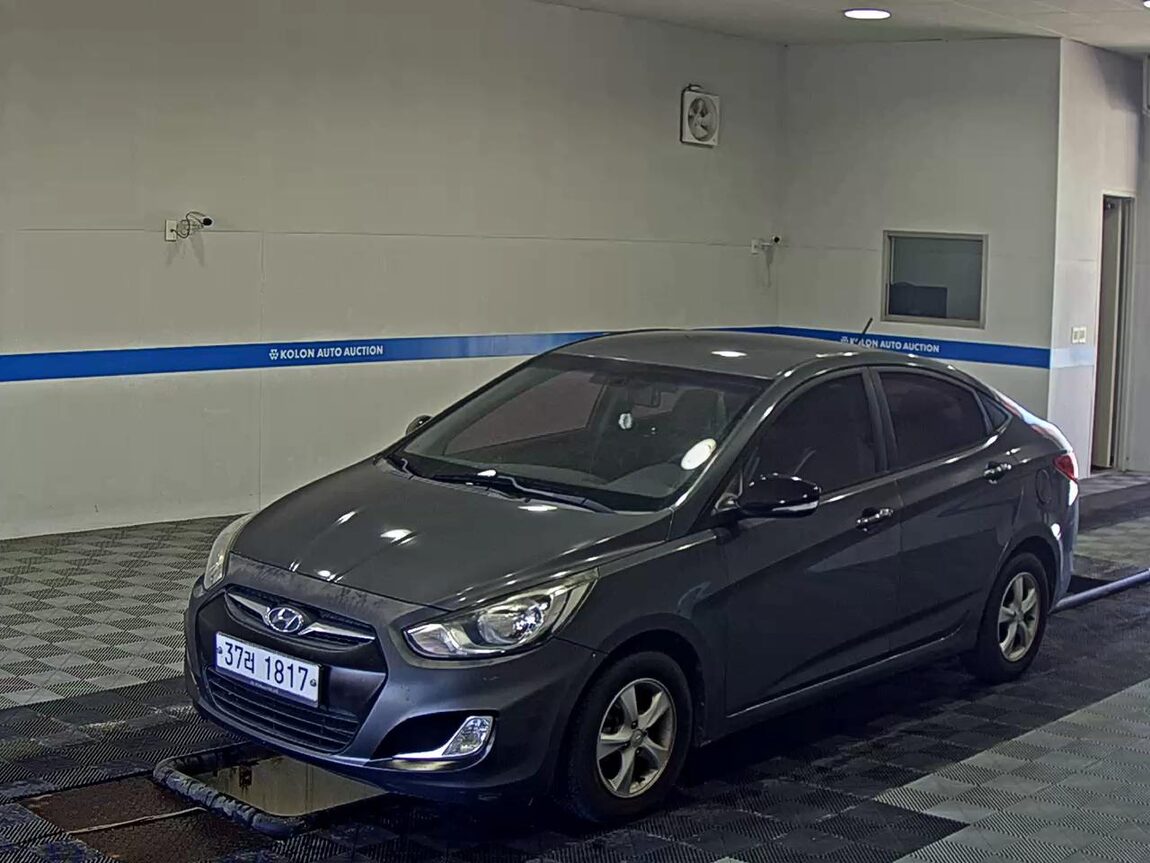 HYUNDAI NEW ACCENT 1.4 VVT PREMIER 2012 - zdjęcie 2