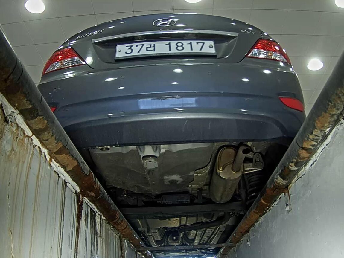 HYUNDAI NEW ACCENT 1.4 VVT PREMIER 2012 - zdjęcie 8