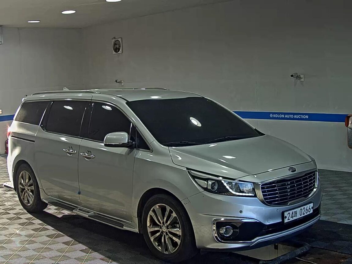 KIA ALL NEW CARNIVAL 9-SEATER DIESEL PRESTIGE 2017 - zdjęcie 3