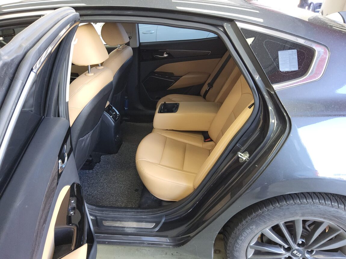 KIA K7 PREMIER 2.5 GDi PRESTIGE 2020 - zdjęcie 12