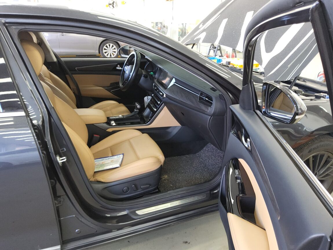 KIA K7 PREMIER 2.5 GDi PRESTIGE 2020 - zdjęcie 14