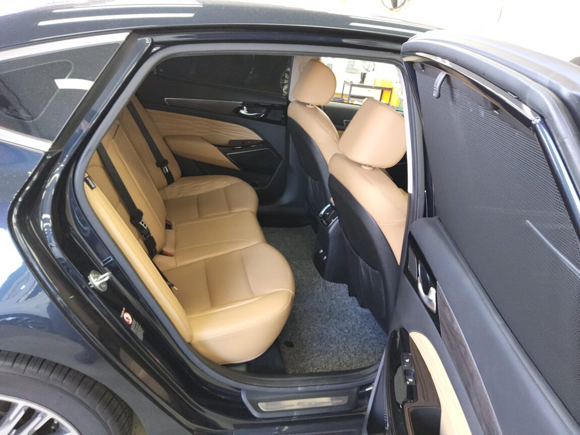 KIA K7 PREMIER HYBRID SIGNATURE 2020 - zdjęcie 13