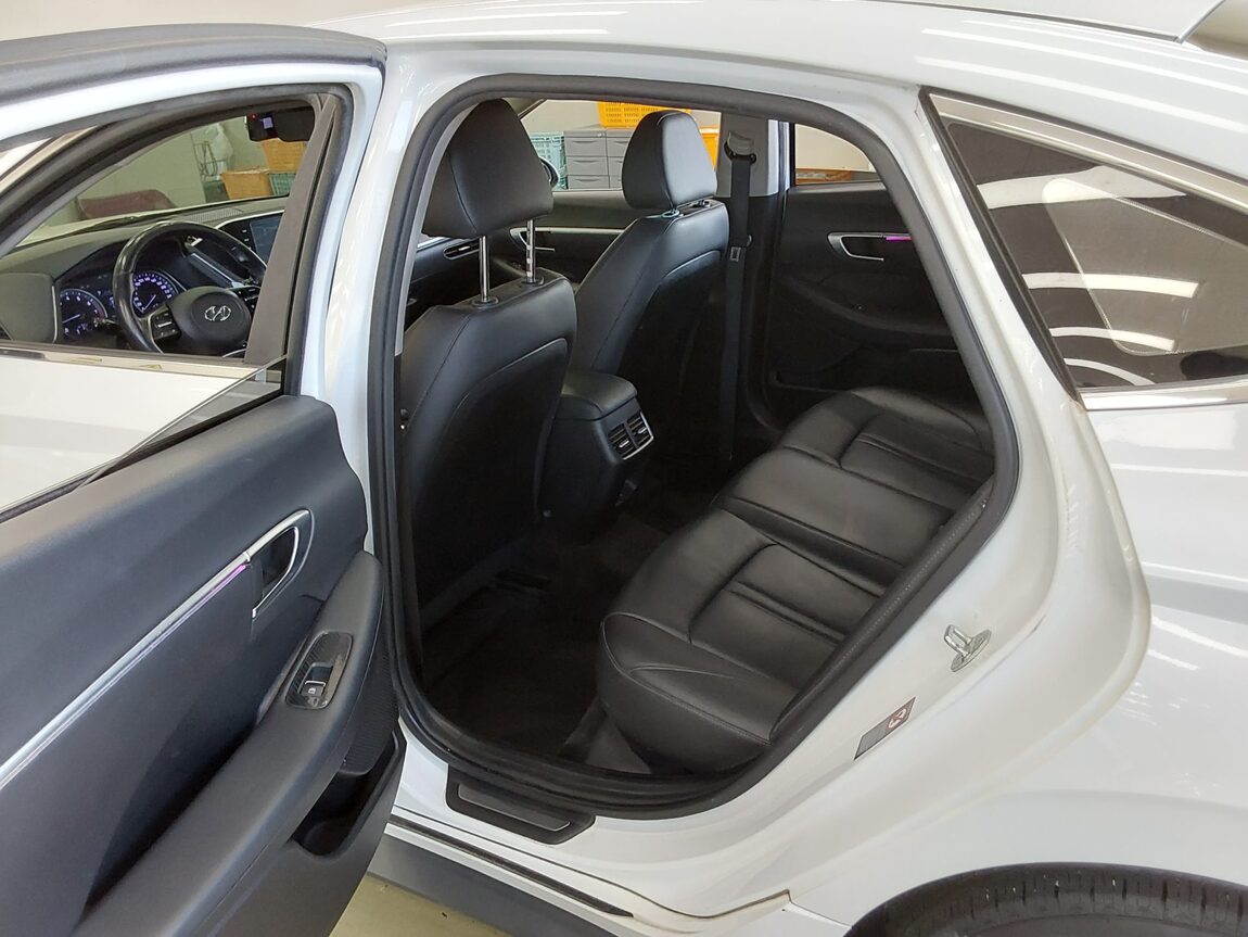 HYUNDAI SONATA (DN8) L2.0 RENTAL CAR STYLE 2020 - zdjęcie 12