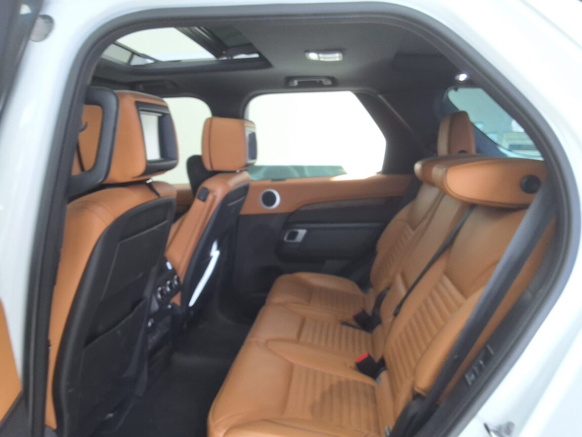 LAND ROVER DISCOVERY 5 3.0 TD6 HSE LUXURY 2017 - zdjęcie 13