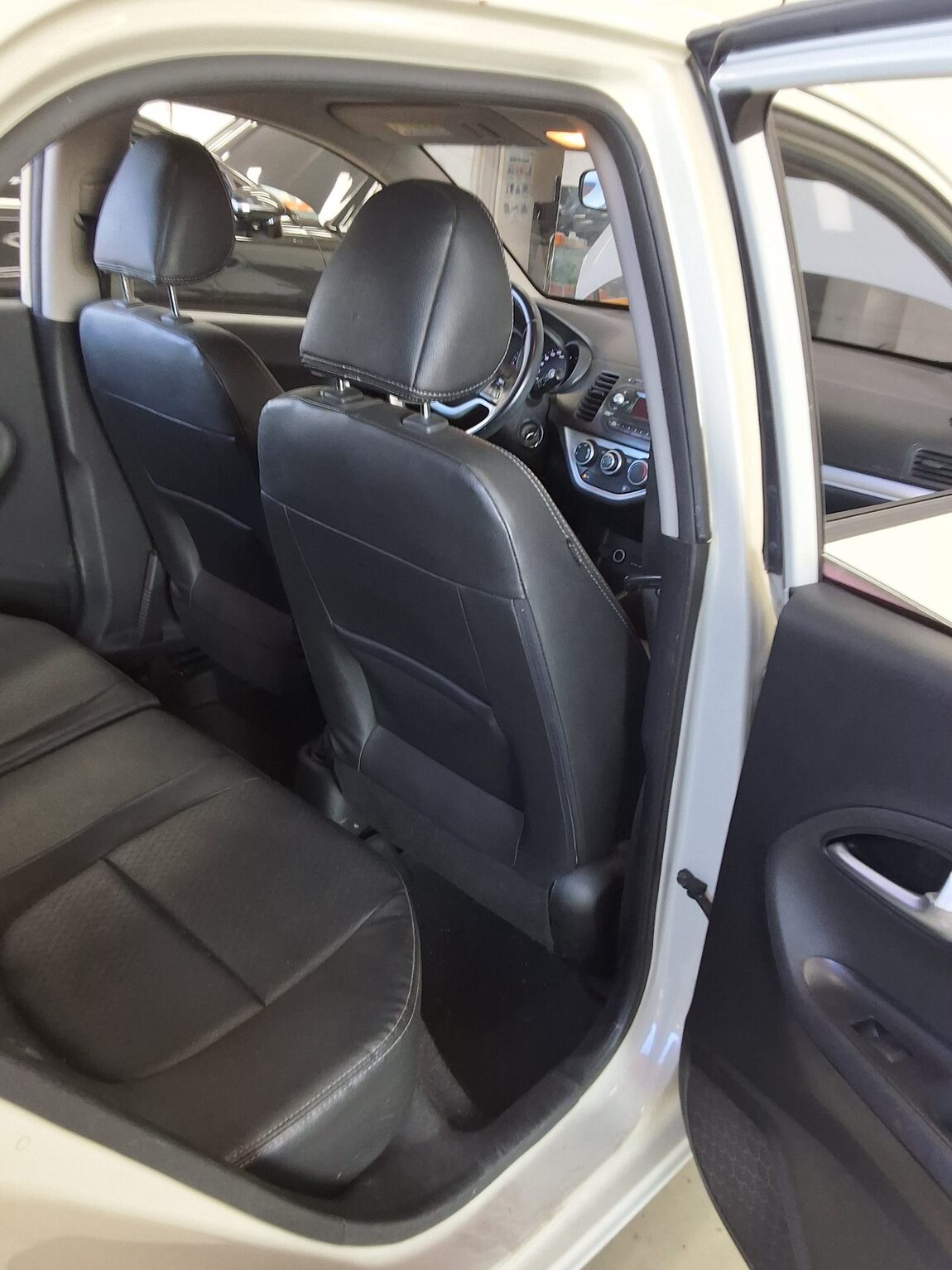 KIA ALL NEW MORNING GASOLINE DELUXE TRENDY 2015 - zdjęcie 13