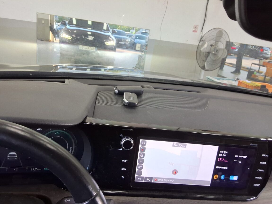 KIA NEW K5 HYBRID (DL3) 2.0 HEV SIGNATURE 2022 - zdjęcie 18