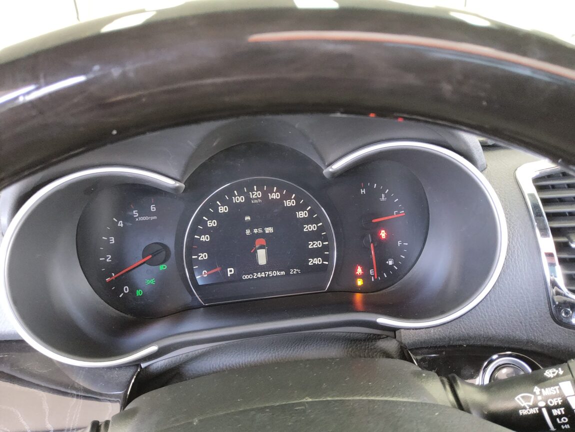 KIA NEW SORENTO R R2.0 2WD TRENDY 2014 - zdjęcie 9