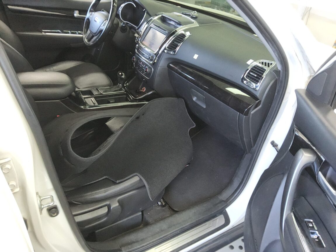 KIA NEW SORENTO R R2.0 2WD TRENDY 2014 - zdjęcie 14