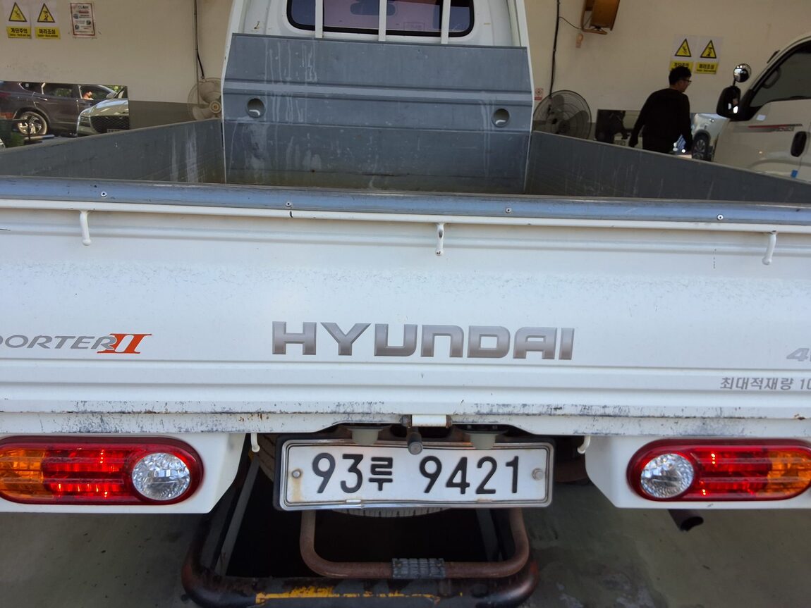 HYUNDAI PORTER II CRDi 4WD SUPER CAB LONG WHEELBASE SUPER 2016 - zdjęcie 12