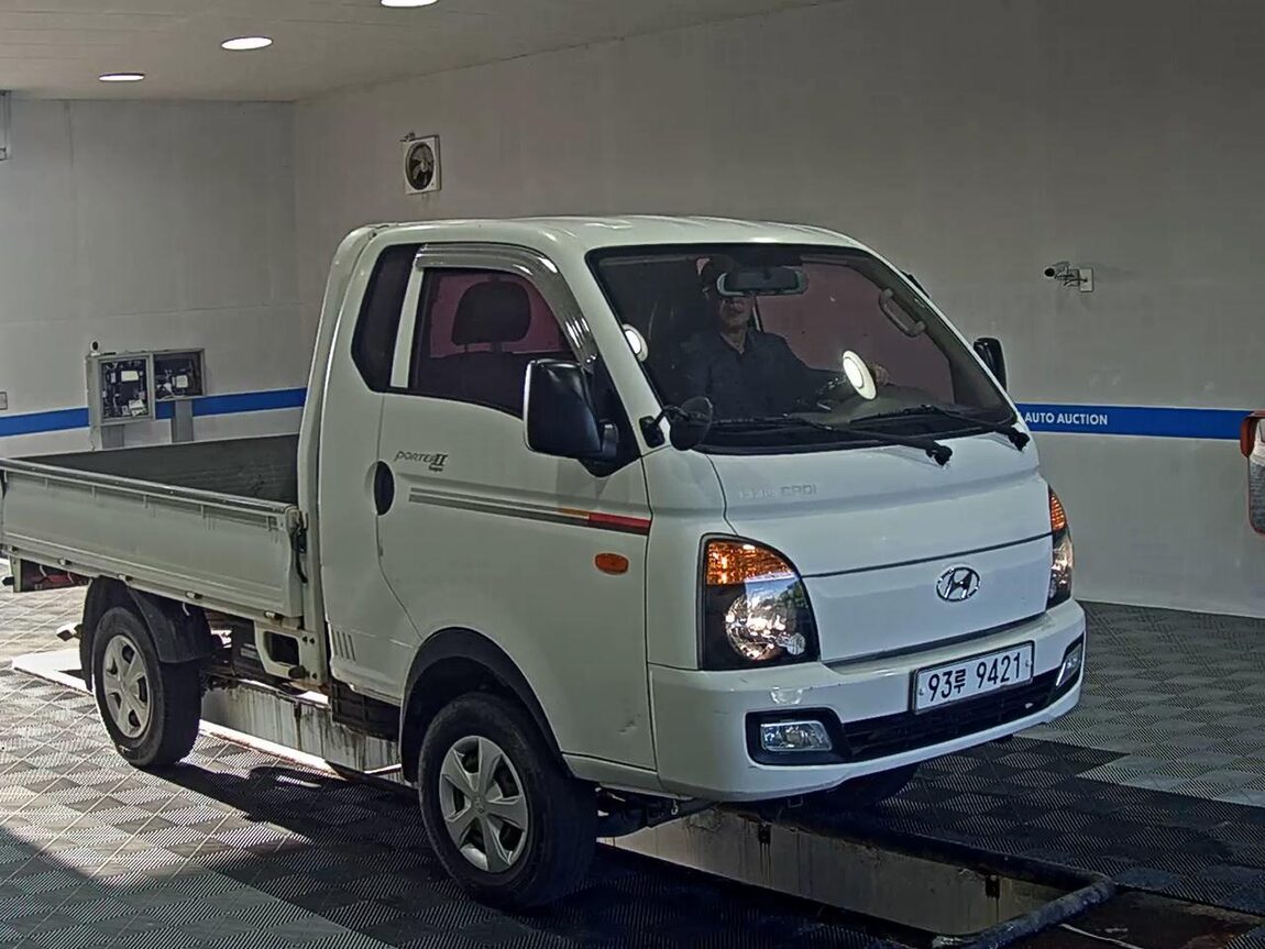 HYUNDAI PORTER II CRDi 4WD SUPER CAB LONG WHEELBASE SUPER 2016 - zdjęcie 3