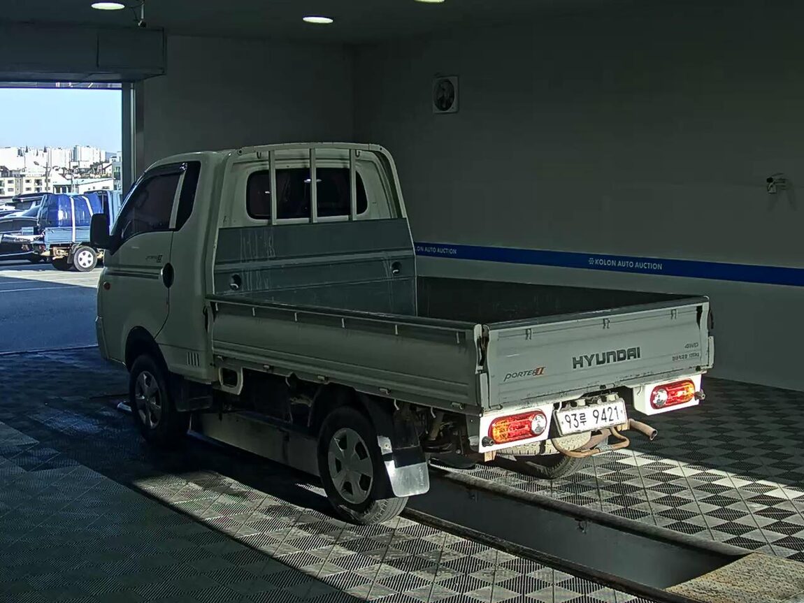 HYUNDAI PORTER II CRDi 4WD SUPER CAB LONG WHEELBASE SUPER 2016 - zdjęcie 6