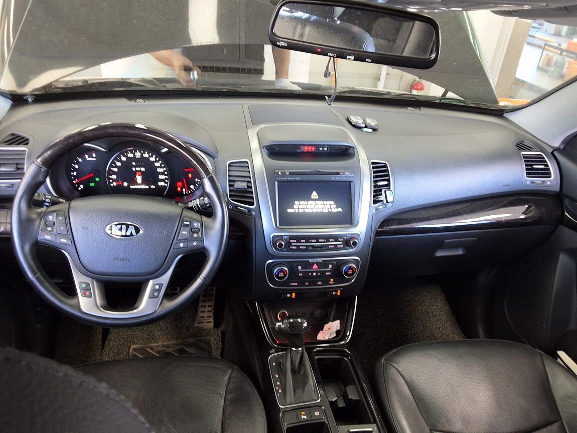 KIA NEW SORENTO R R2.2 4WD NOBLESSE 2014 - zdjęcie 11