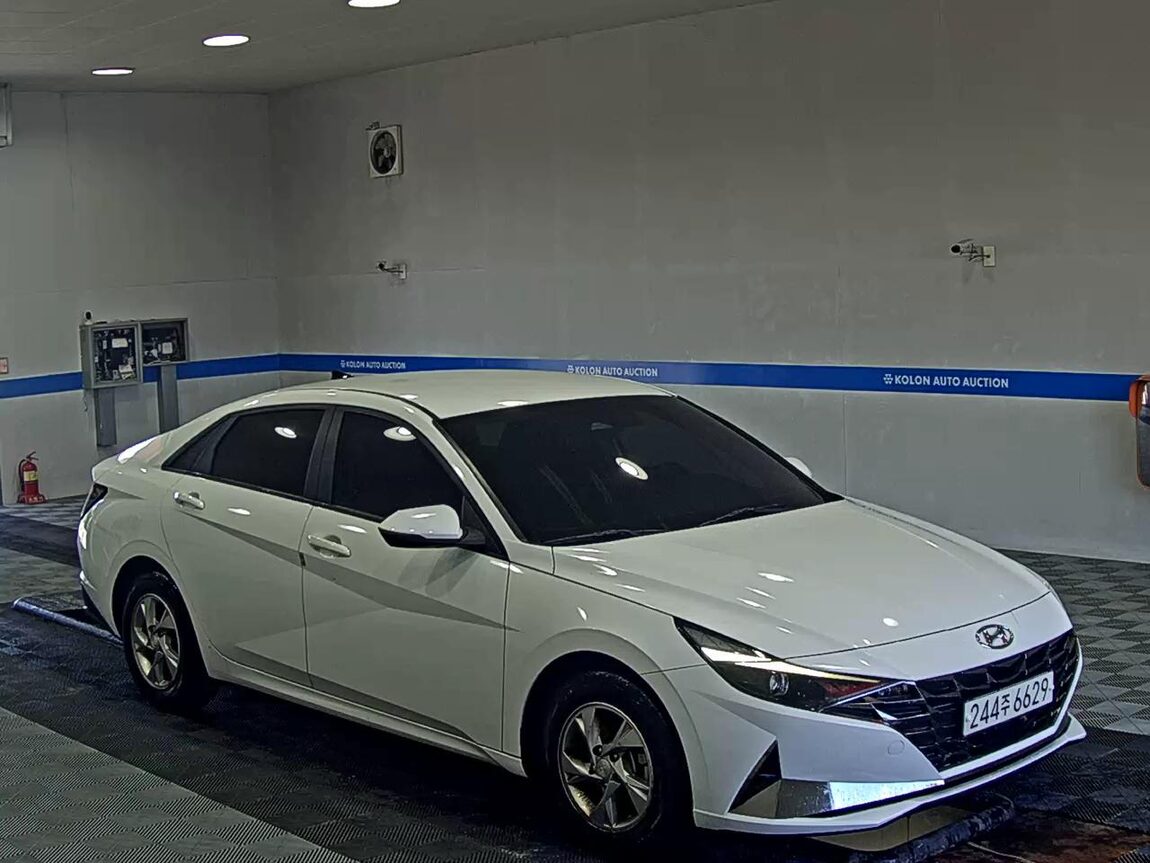 HYUNDAI AVANTE (CN7) 1.6 LPI RENTAL CAR STYLE 2021 - zdjęcie 3