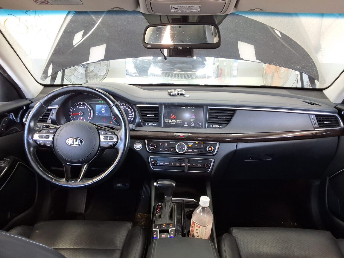 KIA ALL NEW K7 3.0 GDi LIMITED 2018 - zdjęcie 11