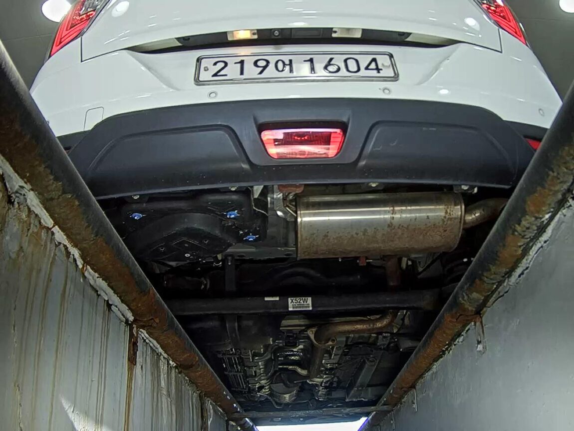KG MOBILITY (SSANGYONG) VERY NEW TIVOLI 1.6 DIESEL 2WD V3 2020 - zdjęcie 8