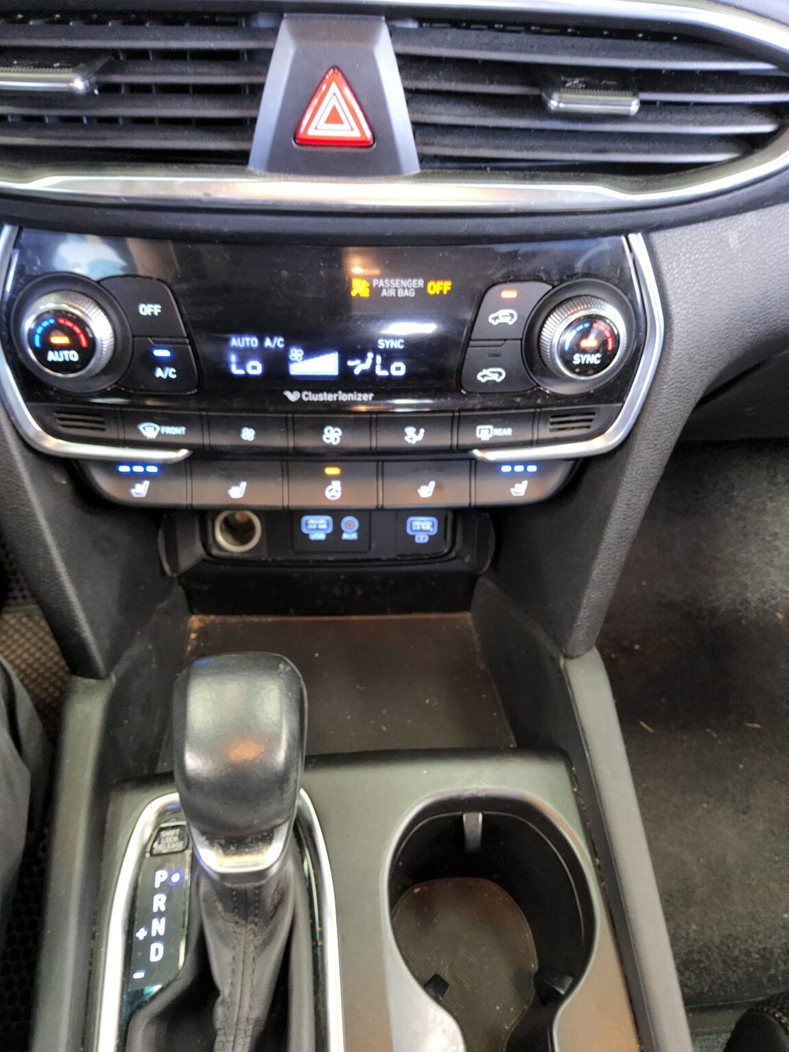 HYUNDAI SANTA FE (TM) 2.0T GDi 2WD EXCLUSIVE 2020 - zdjęcie 19
