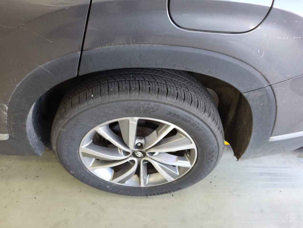 HYUNDAI SANTA FE (TM) 2.0T GDi 2WD EXCLUSIVE 2020 - zdjęcie 24