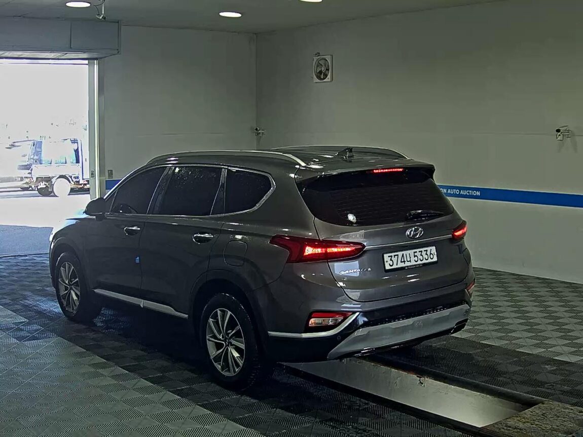 HYUNDAI SANTA FE (TM) 2.0T GDi 2WD EXCLUSIVE 2020 - zdjęcie 6