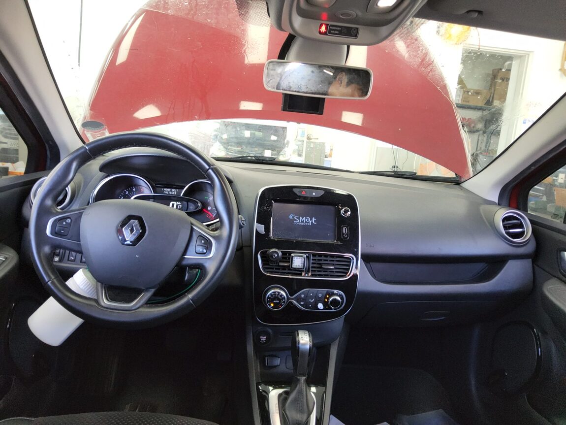 RENAULT (SAMSUNG) CLIO 1.5 DIESEL ICONIC 2019 - zdjęcie 11