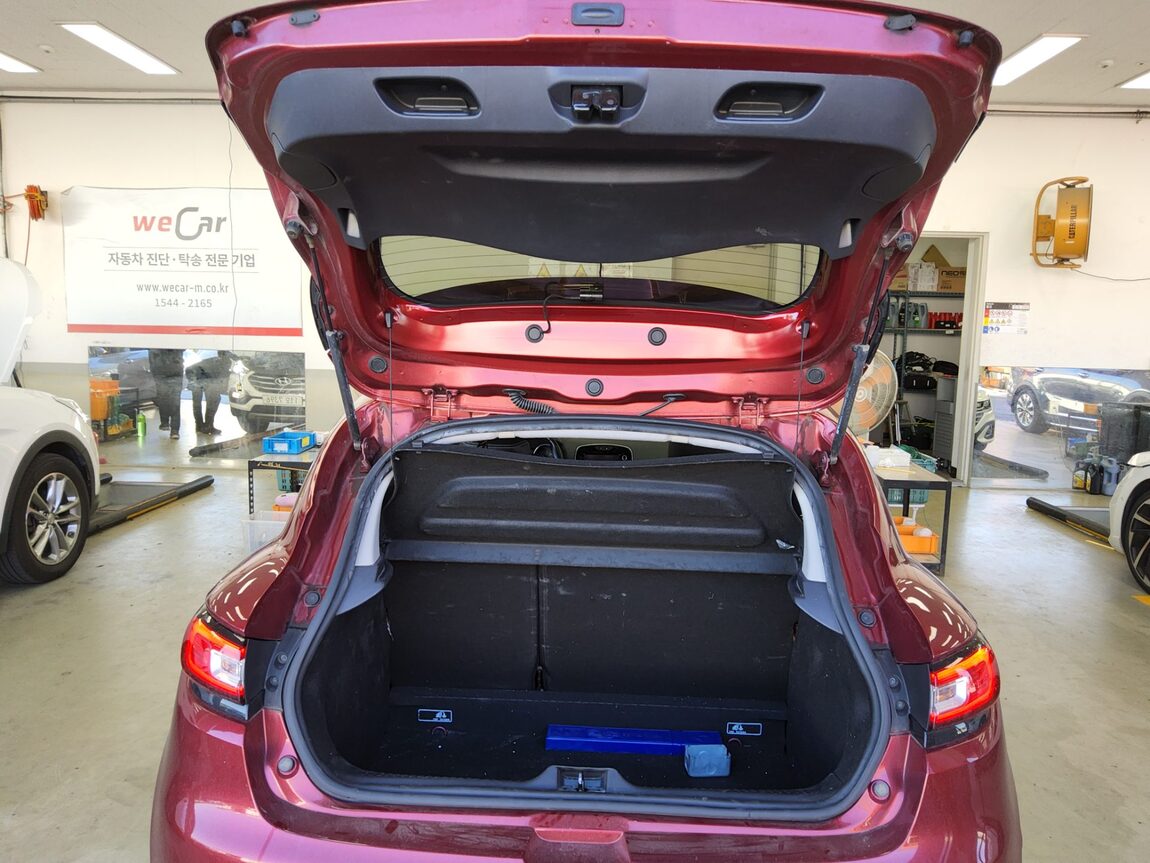 RENAULT (SAMSUNG) CLIO 1.5 DIESEL ICONIC 2019 - zdjęcie 15