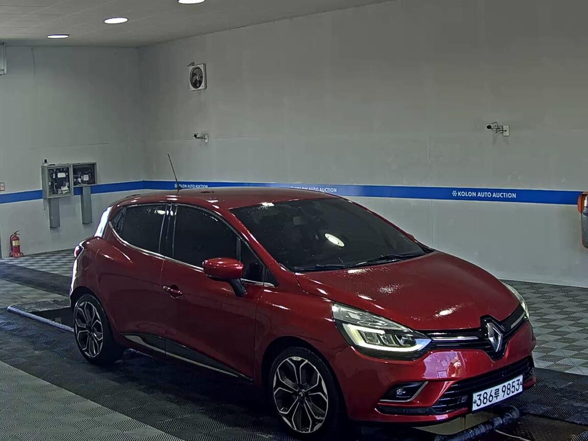 RENAULT (SAMSUNG) CLIO 1.5 DIESEL ICONIC 2019 - zdjęcie 3