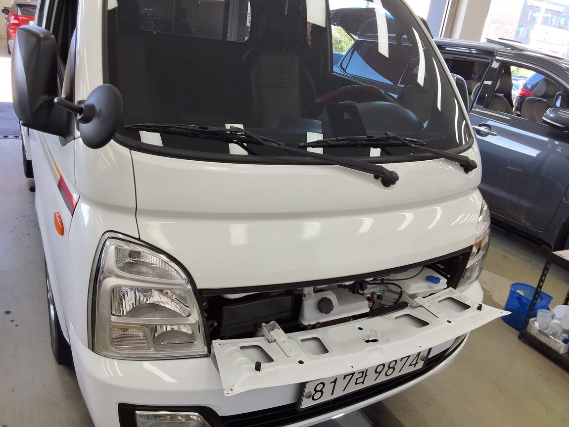 HYUNDAI PORTER II CRDi SUPER CAB EXTRA LONG WHEELBASE SMART 2022 - zdjęcie 17