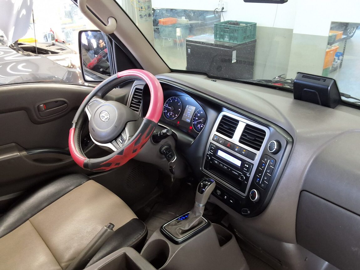 HYUNDAI PORTER II CRDi SUPER CAB EXTRA LONG WHEELBASE SMART 2022 - zdjęcie 11