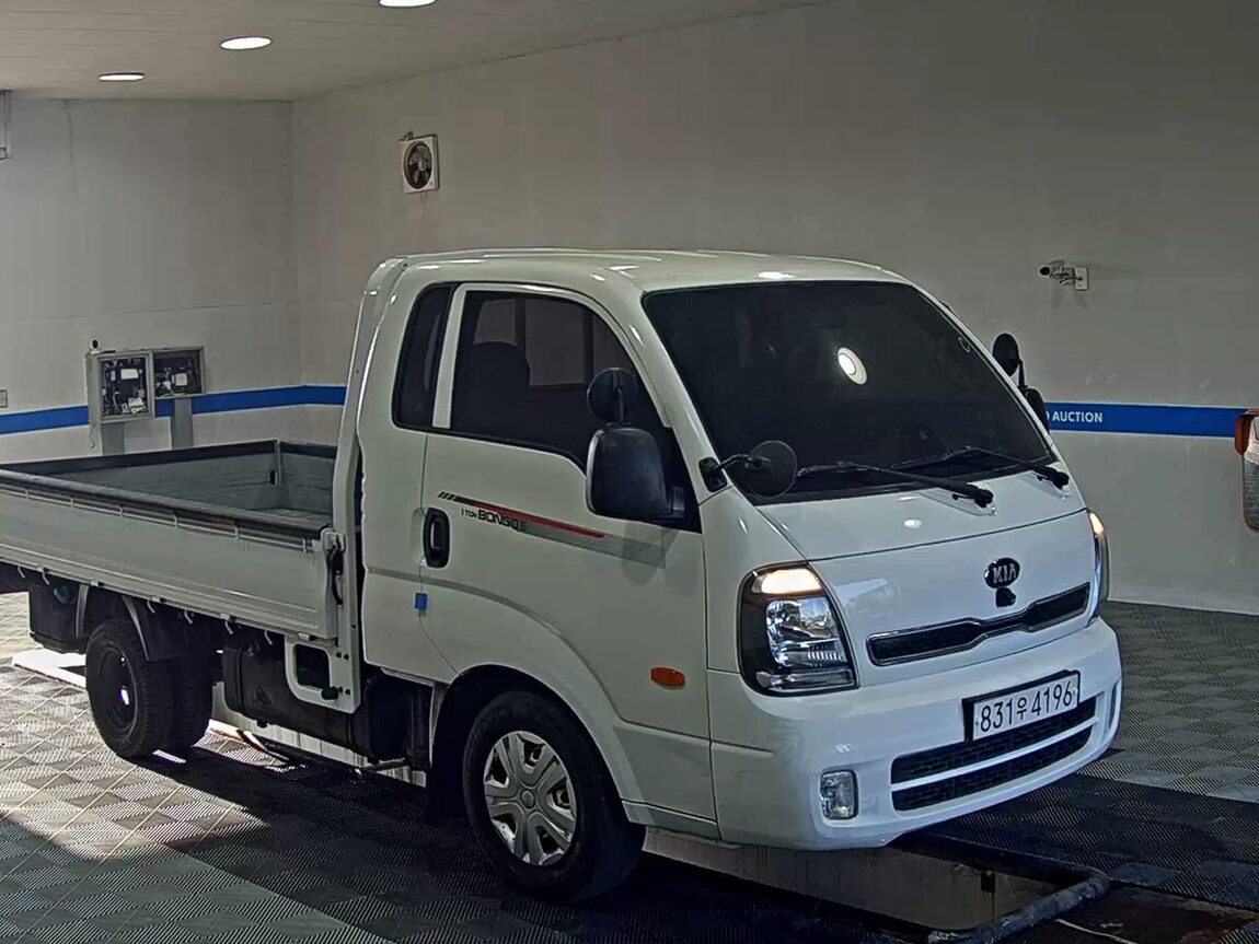 KIA THE NEW BONGO III CARGO 1 TON KING CAB EXTRA LONG WHEELBASE L LITE 2020 - zdjęcie 3