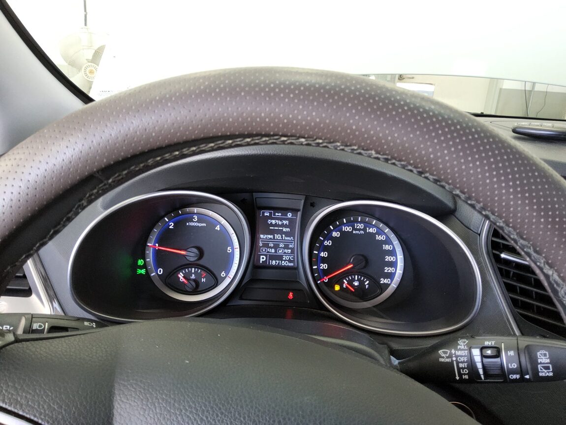 HYUNDAI SANTA FE (DM) DIESEL R2.0 4WD PREMIUM 2015 - zdjęcie 9
