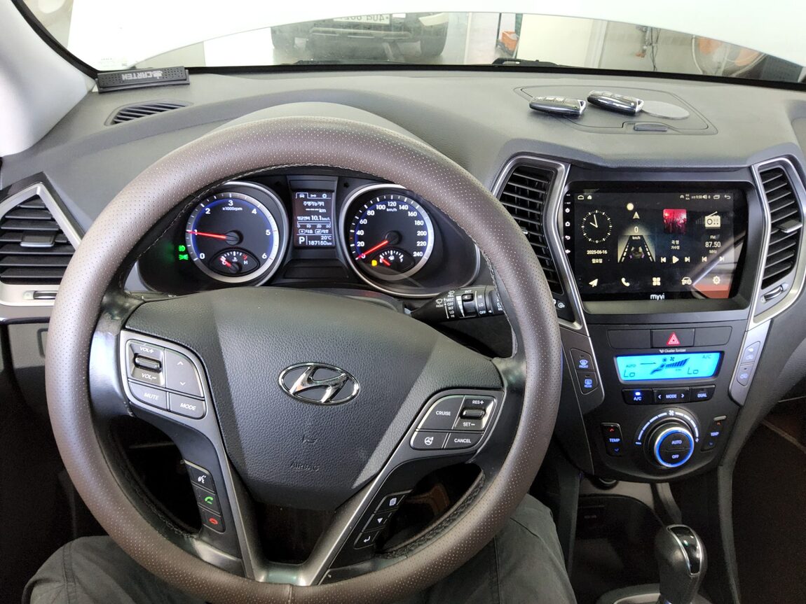 HYUNDAI SANTA FE (DM) DIESEL R2.0 4WD PREMIUM 2015 - zdjęcie 17