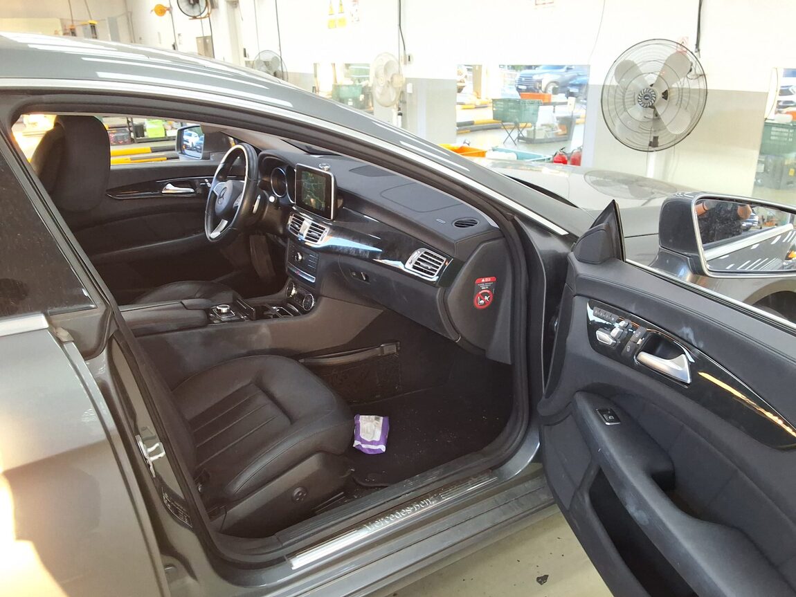MERCEDES-BENZ CLS-CLASS (2ND GEN) CLS350 d 4MATIC 2016 - zdjęcie 14