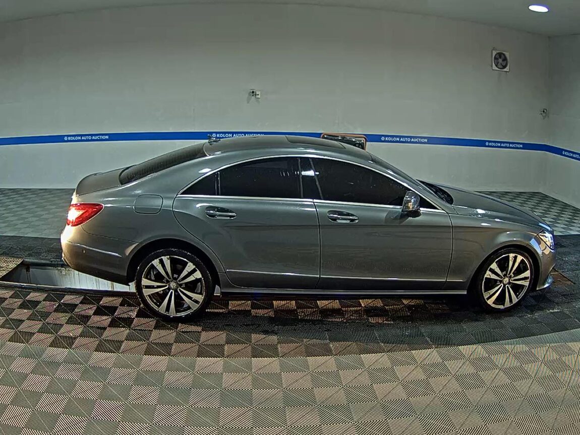 MERCEDES-BENZ CLS-CLASS (2ND GEN) CLS350 d 4MATIC 2016 - zdjęcie 4