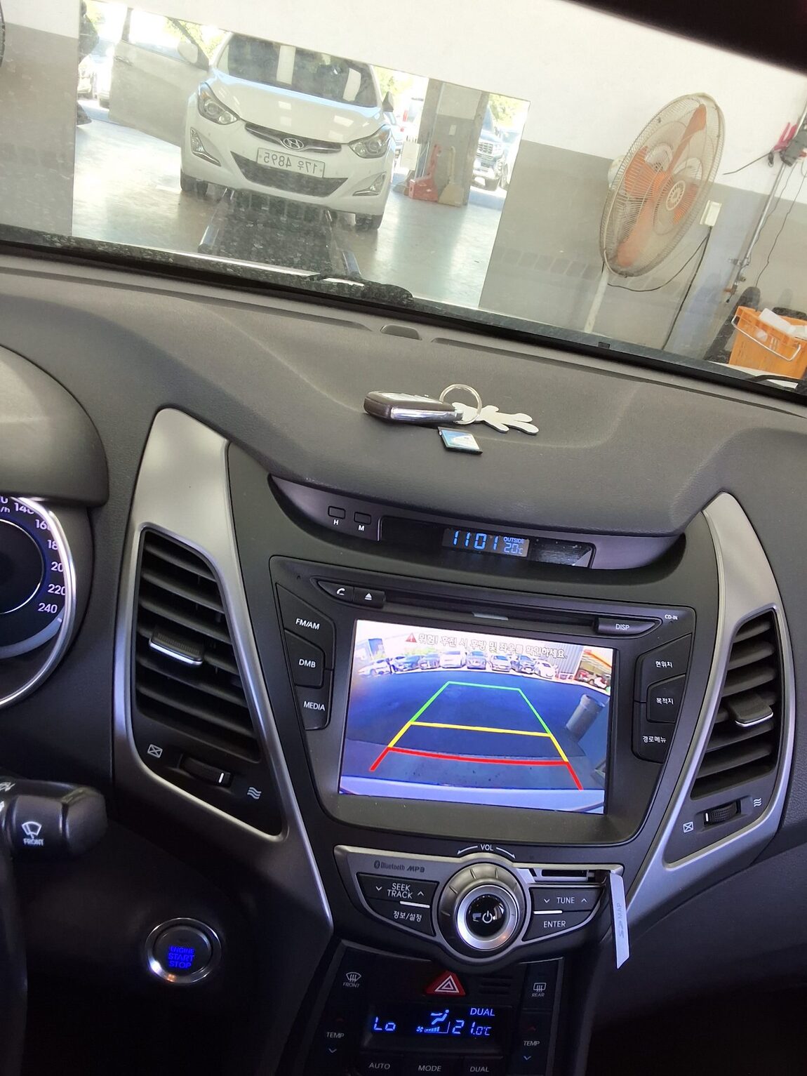 HYUNDAI THE NEW AVANTE MD 1.6 GDi MODERN 2016 - zdjęcie 18