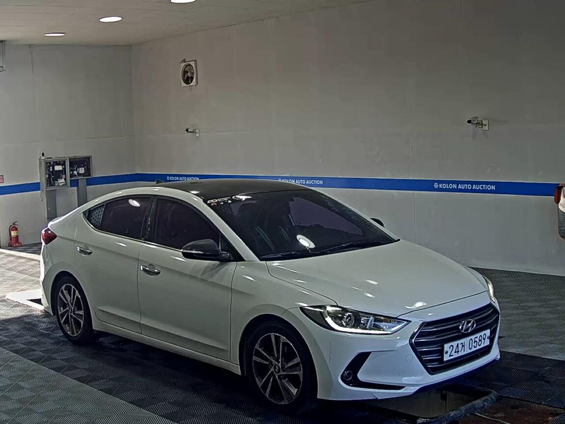 HYUNDAI AVANTE AD 1.6 GDi MODERN SPECIAL 2016 - zdjęcie 3