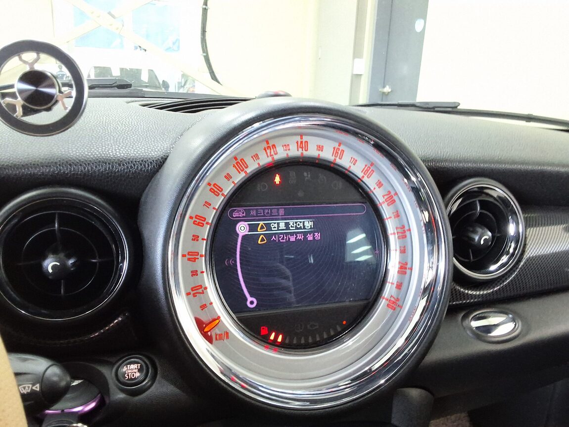 MINI COOPER COUPE 1.6 S 2014 - zdjęcie 24