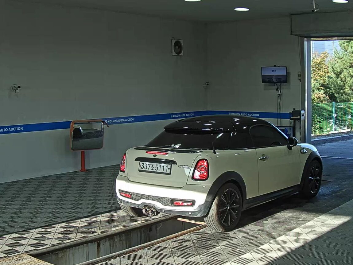 MINI COOPER COUPE 1.6 S 2014 - zdjęcie 5