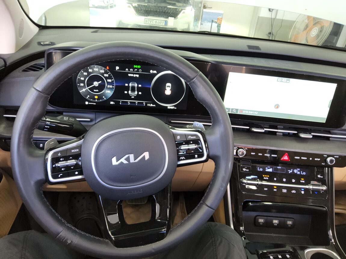 KIA NEW CARNIVAL (KA4) 7-SEATER GASOLINE NOBLESSE 2022 - zdjęcie 17