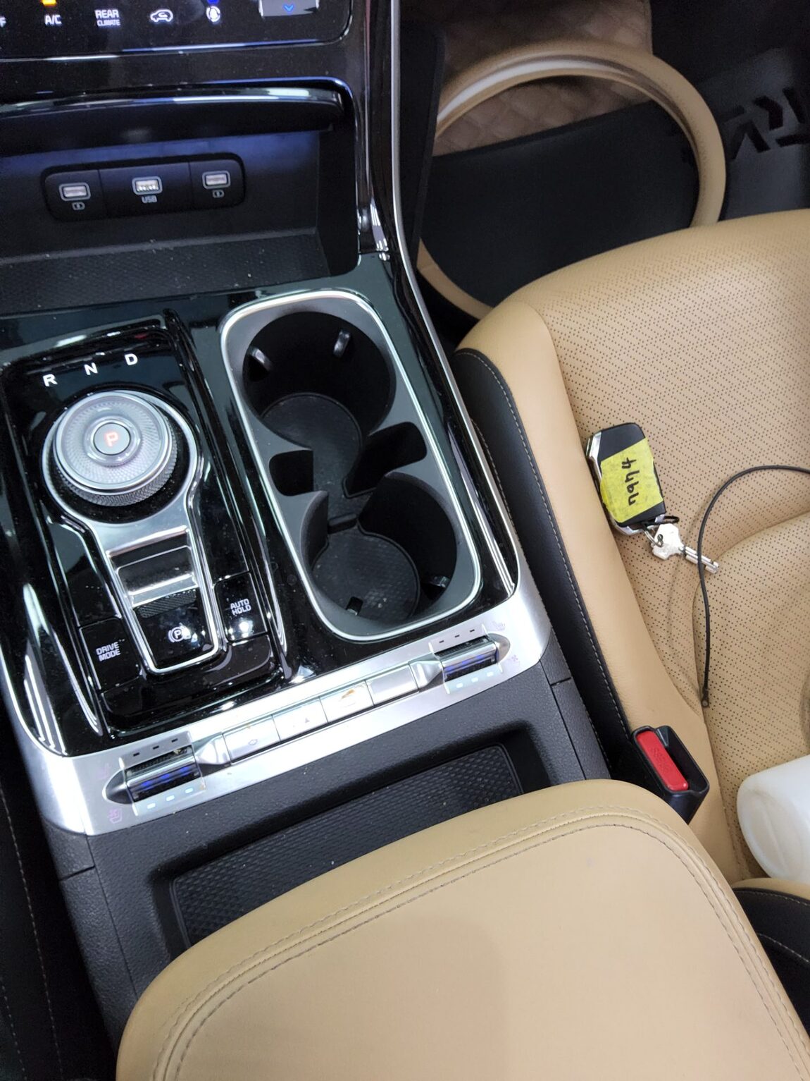 KIA NEW CARNIVAL (KA4) 7-SEATER GASOLINE NOBLESSE 2022 - zdjęcie 19