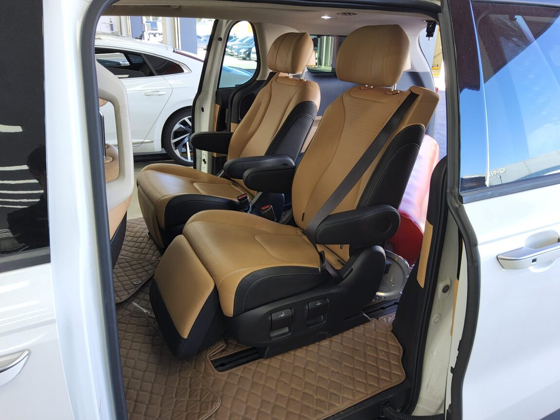 KIA NEW CARNIVAL (KA4) 7-SEATER GASOLINE NOBLESSE 2022 - zdjęcie 12