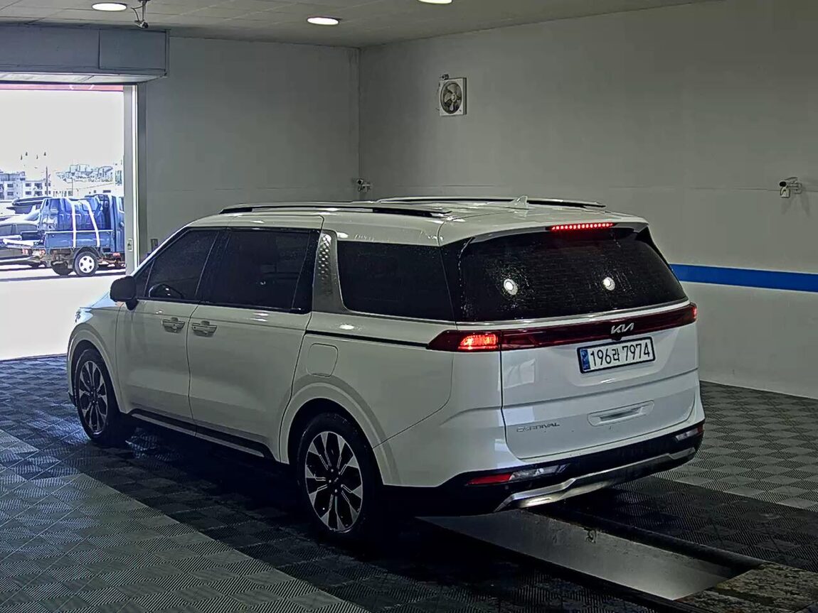 KIA NEW CARNIVAL (KA4) 7-SEATER GASOLINE NOBLESSE 2022 - zdjęcie 6