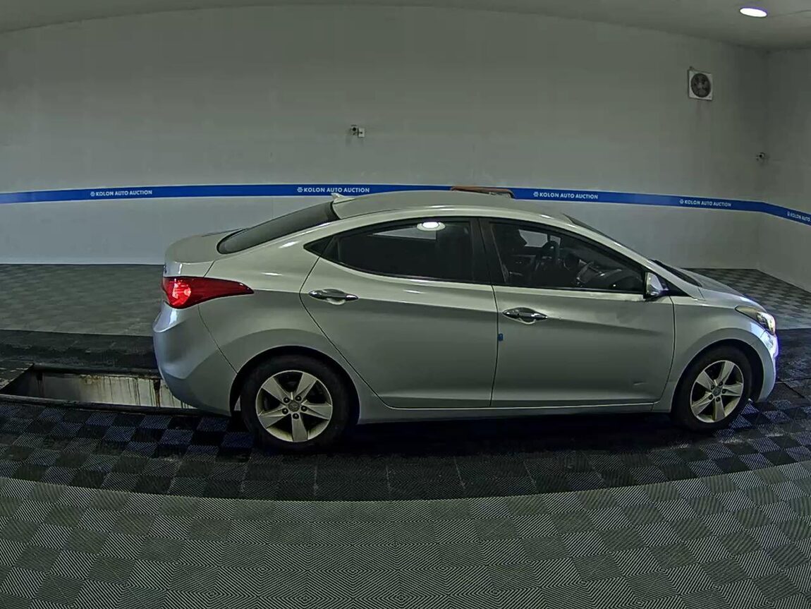 HYUNDAI AVANTE MD M16 GDi PREMIER 2011 - zdjęcie 4