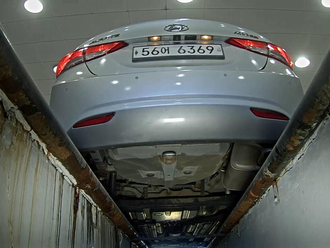 HYUNDAI AVANTE MD M16 GDi PREMIER 2011 - zdjęcie 8
