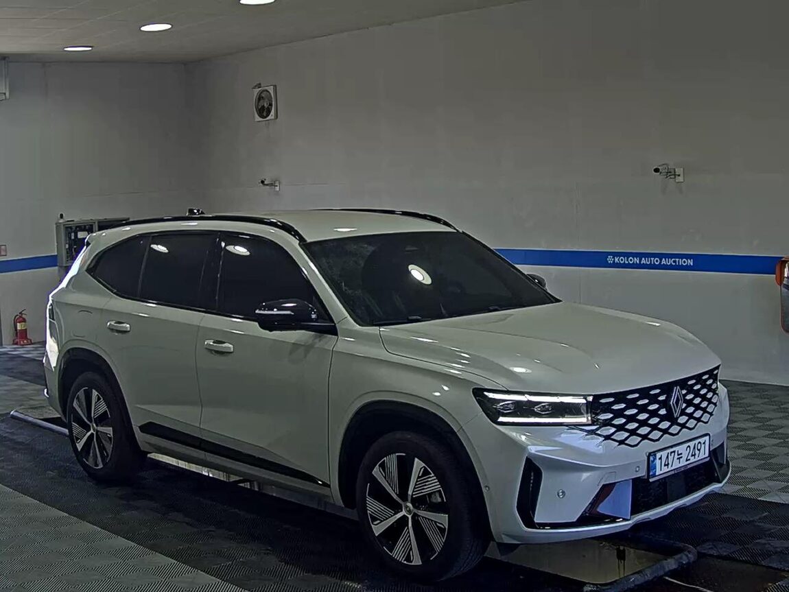 RENAULT (SAMSUNG) GRAND KOLEOS HYBRID 1.5 HEV ICONIC 2025 - zdjęcie 3