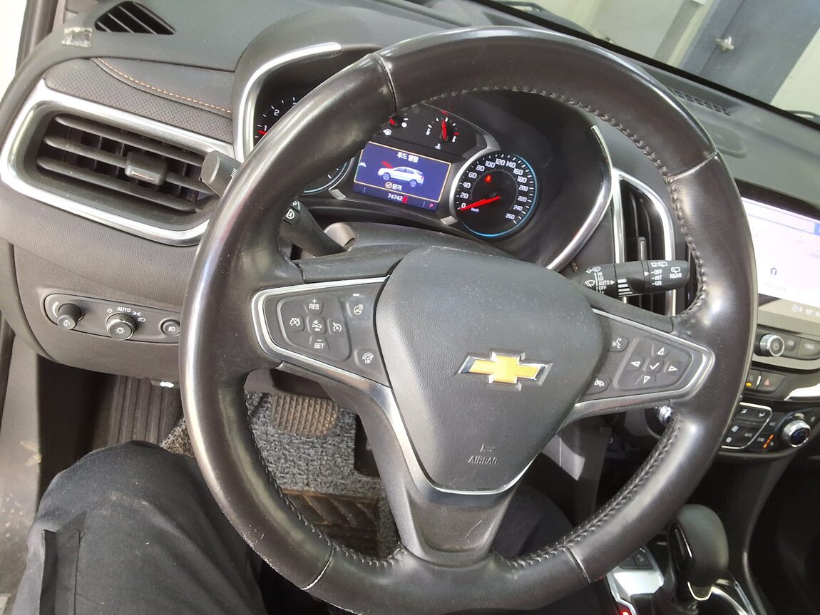 CHEVROLET (DAEWOO) THE NEXT EQUINOX 1.5 GASOLINE AWD LT 2022 - zdjęcie 23
