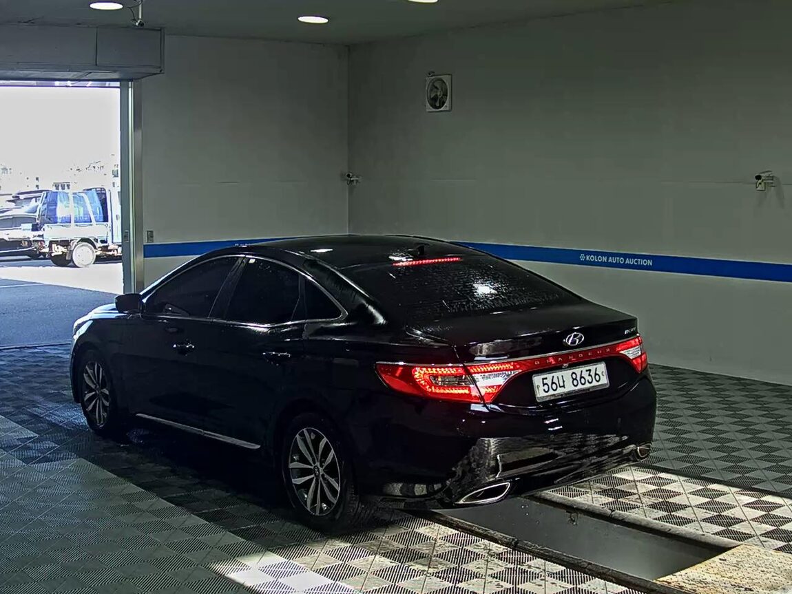 HYUNDAI GRANDEUR HG HG 240 LUXURY 2012 - zdjęcie 6