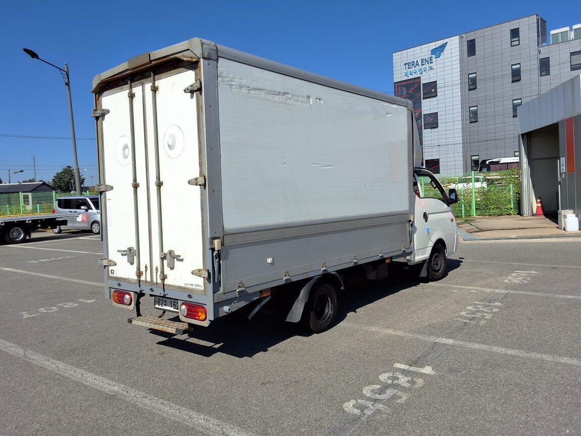 KOREA COMMERCIAL TRUCK BUILT-IN BOX TRUCK 1 TON 2019 - zdjęcie 6