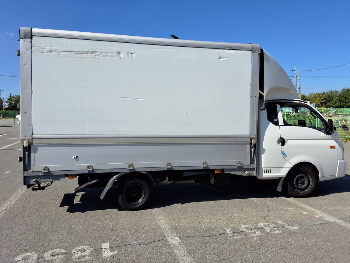 KOREA COMMERCIAL TRUCK BUILT-IN BOX TRUCK 1 TON 2019 - zdjęcie 7