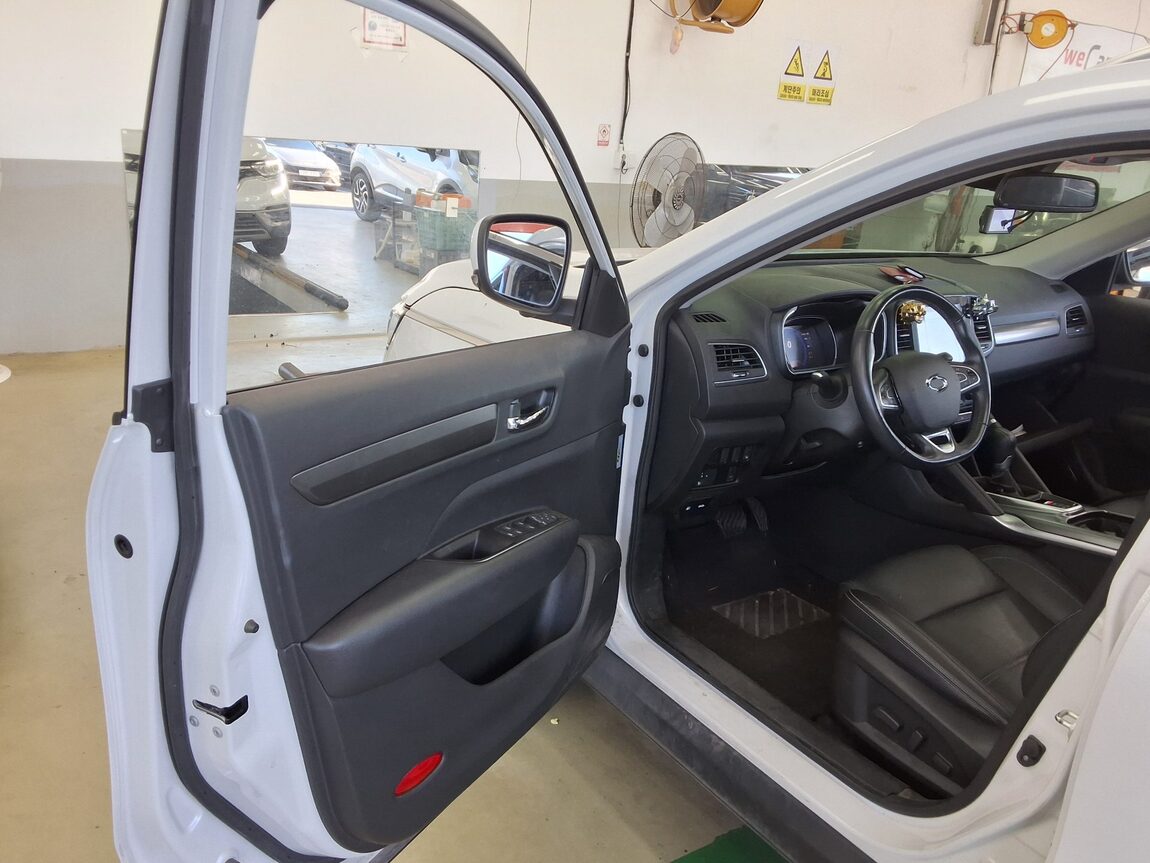RENAULT (SAMSUNG) NEW QM6 2.0 LPe LE 2021 - zdjęcie 10