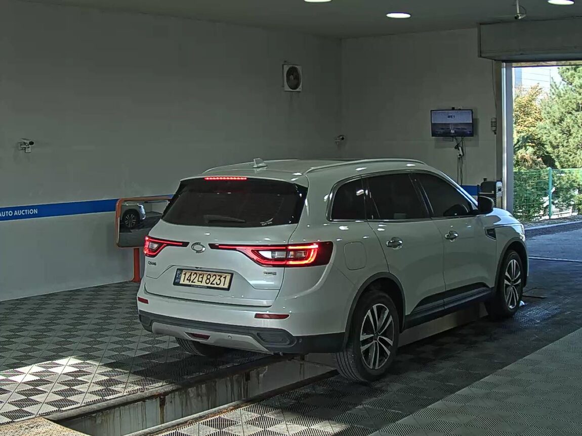 RENAULT (SAMSUNG) NEW QM6 2.0 LPe LE 2021 - zdjęcie 5